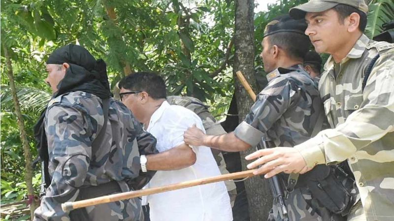 पश्चिम बंगाल में मतदान के दौरान हिंसा, सुरक्षा बलों से भिड़े TMC सांसद