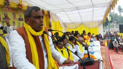 यूपी में भाजपा की मुश्किलें बढ़ीं, राजभर ने मंत्री पद से दिया इस्तीफा