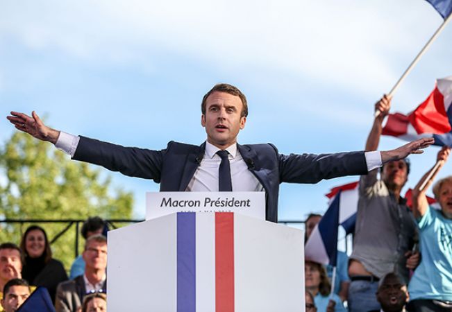 फ्रांस का राष्ट्रपति बना एक बैंकर, पहली ही बार में जीत गए चुनाव