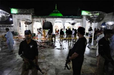 लाहौर विस्फोट में मृतकों की संख्या बढ़कर 10 हुई, कई अब भी जख्मी