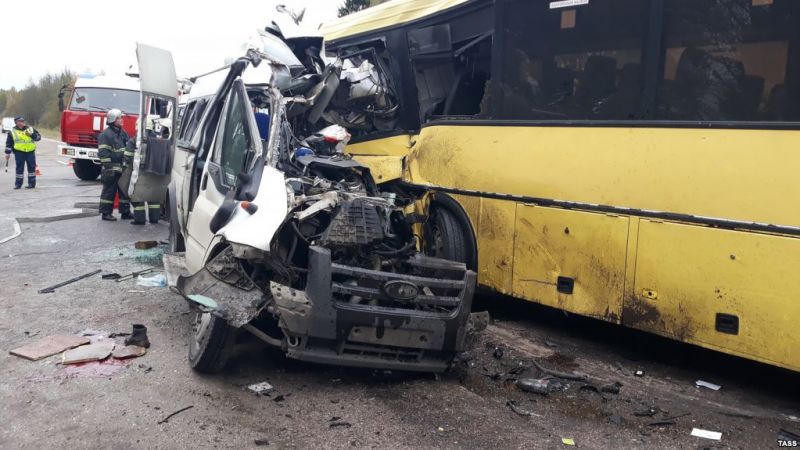 यात्री बस ने ऑटो को मारी टक्कर, एक की मौत कई घायल