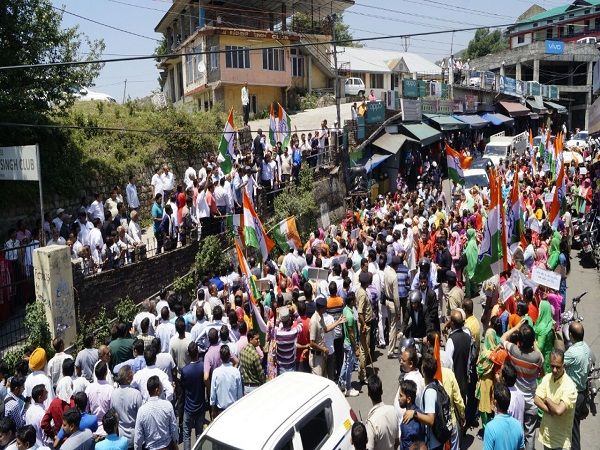 भाजपा के खिलाफ धर्मशाला में कांग्रेस की आक्रोश रैली