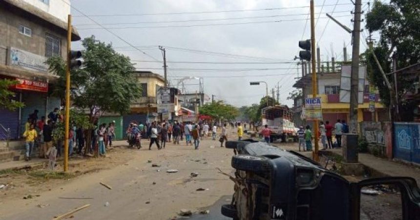 असम में बिगड़े हालात, सांप्रदायिक हिंसा के कारण लगा कर्फ्यू