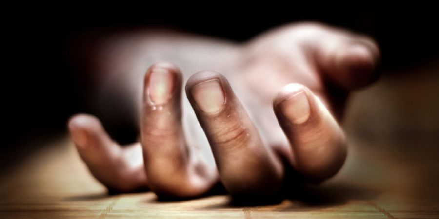 Father committed suicide after watching condition of children