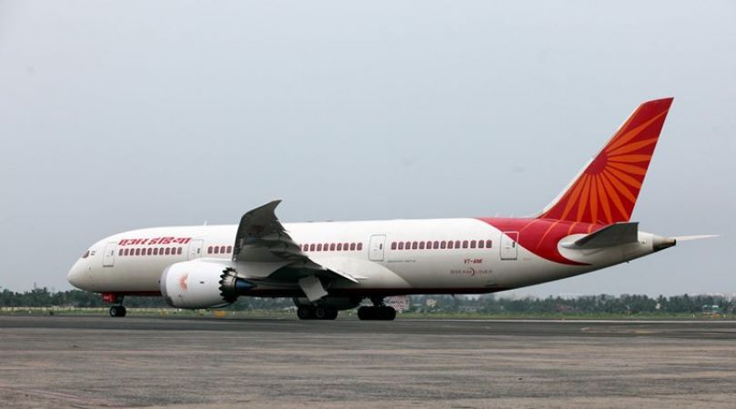 रन वे पर फिसला एयर इंडिया का विमान, यात्रियों को सुरक्षित निकाला