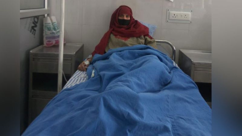 जम्मू कश्मीर: जब कोई नहीं आया काम, तो CRPF ने बचाई मुस्लिम महिला की जान