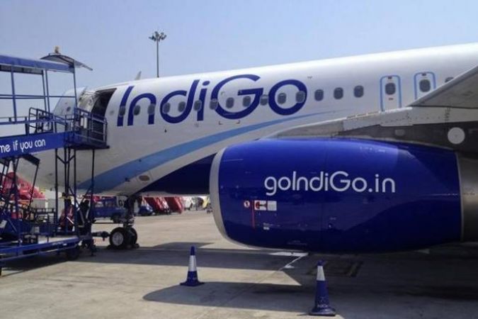 लखनऊ एयरपोर्ट पर टला बड़ा हादसा, उड़ने से पहले फेल हुआ फ्लाइट का इंजन
