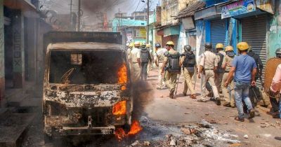 लोकसभा चुनाव: सातवें चरण में भी बंगाल में भड़की हिंसा, भाजपा उम्मीदवार की कार पर हमला