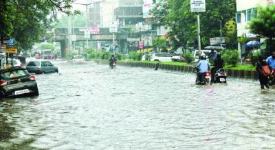 जमशेदपुर में जमकर हो रही बारिश