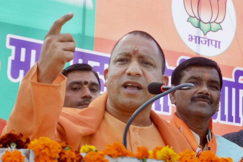 CM योगी पहुंचे गोरखपुर, कहा-  नहीं है भाजपा मंत्रियों पर भ्रष्टाचार के आरोप