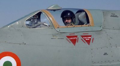 एयरचीफ मार्शल बीएस धनोवा ने मिग 21 उड़ाकर दी कारगिल शहीदों को श्रद्धांजलि