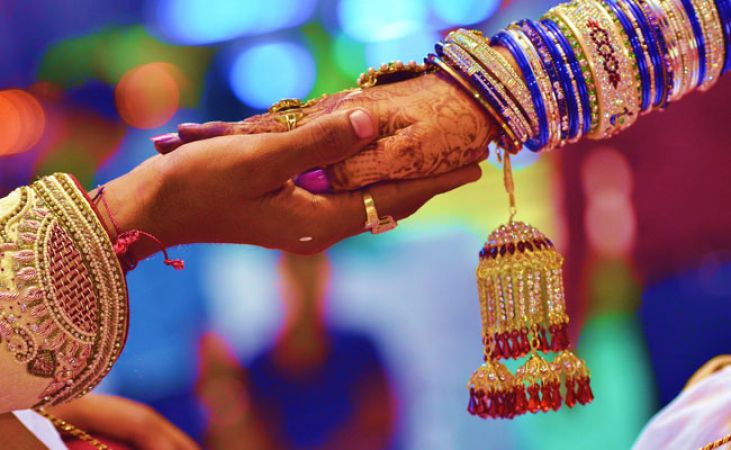 जनरेटर पर प्रतिबंध से शादियों पर आया संकट