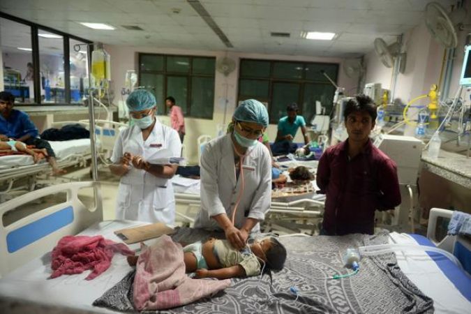 बीआरडी मेडिकल काॅलेज में, 48 घंटे में हुई 30 बच्चों की मौत