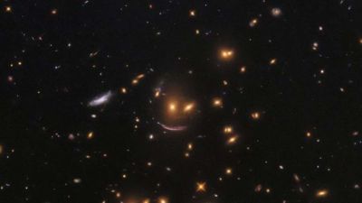 वैज्ञा​निकों ने देखा ब्रह्मांड में हंसता हुआ चेहरा