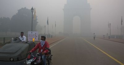 दिवाली के बाद धुंए के गुबार में तब्दील हुई दिल्ली, खतरनाक स्तर पर पहुंचा प्रदुषण