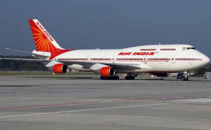 एयर इंडिया की फ्लाइट में महिला यात्री से बदसलूकी
