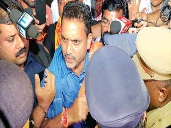 सबरीमाला मंदिर विवाद:  भाजपा नेता सुरेंद्रन 14 दिन की न्यायिक हिरासत में पहुंचे