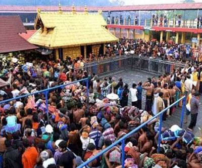 सबरीमाला मंदिर विवाद: देवास्वाम बोर्ड ने महिलाओं के प्रवेश के लिए मांगा कोर्ट से समय