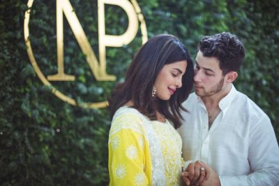 Priyanka Chopra welcomes her beau Nick Jonas to India in the most cutest way ever - see photo