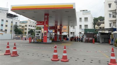 नवंबर महीने में 4 रुपए सस्ता हुआ है पेट्रोल, डीज़ल में आई 3 रुपए की गिरावट