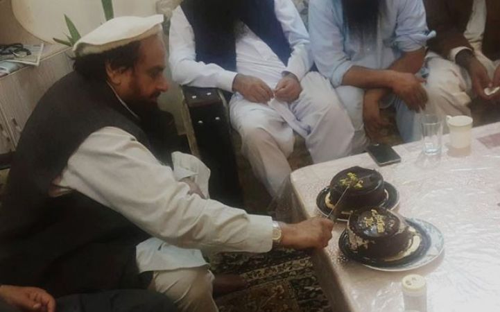 Hafiz Saeed cut the cake celebrate his release, aired video msg
