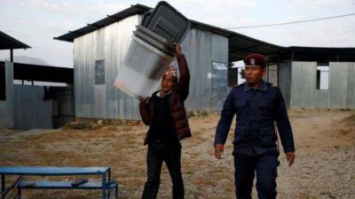 नेपाल में नए संविधान के बाद पहला चुनाव आज