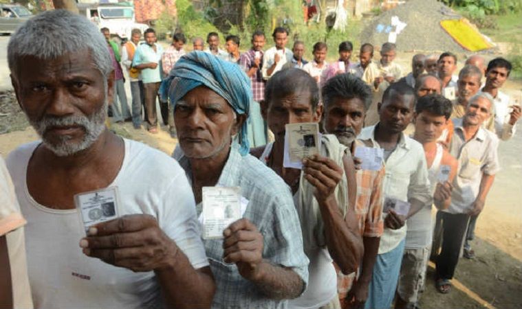 मध्यप्रदेश चुनाव: राज्य में 11 बजे तक 11.66 प्रतिशत हो चूका मतदान, वहीं शाजापुर में 28 प्रतिशत पड़े वोट