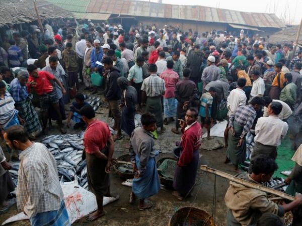 बांग्लादेश में शरणार्थी रोहिंग्या मुसलमान हैं बदहाल