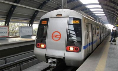 दिल्ली सरकार ने मेट्रो मुखिया को दी चेतावनी