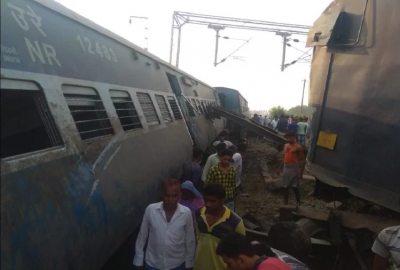 रायबरेली में बड़ा ट्रेन हादसा 6 डब्बे पटरी से उतरे, कई लोगों ने गंवाई अपनी जान