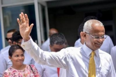 अमेरिका ने दी मालदीव को चेतावनी, लोकतांत्रिक प्रक्रिया पर उठाए सवाल