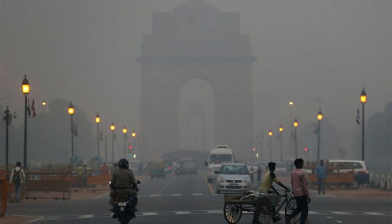 दिल्ली प्रदूषण : पड़ोसी राज्यों पर फूटा सीएम केजरीवाल का गुस्सा