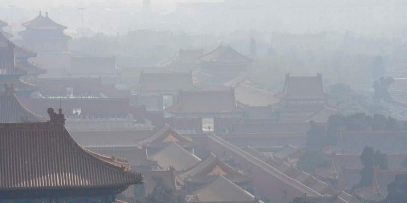 चीन में वायुप्रदूषण का कारण बन रहे हेयर स्प्रे और परफ्यूम