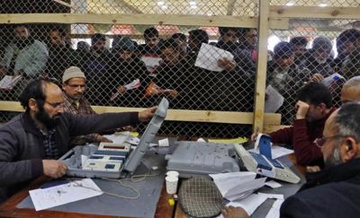 जम्मू कश्मीर निकाय चुनाव: कांग्रेस ने 6 और भाजपा ने जीते 4 वार्ड, मतगणना जारी