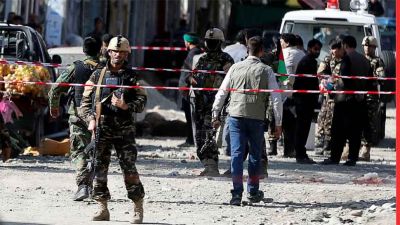 अफगानिस्तान : मतदान के दौरान आतंकी हमले, जान जोखिम में डाल कर डाल रहे वोट