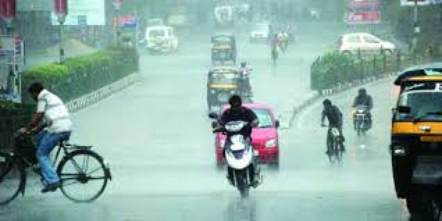 जमशेदपुर में बारिश, तामान में आई गिरावट