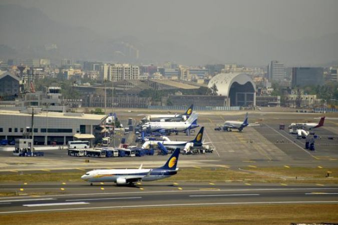 रनवे पर हो रहे काम के चलते मुंबई से फ्लाइटस नहीं भरेंगी उड़ान