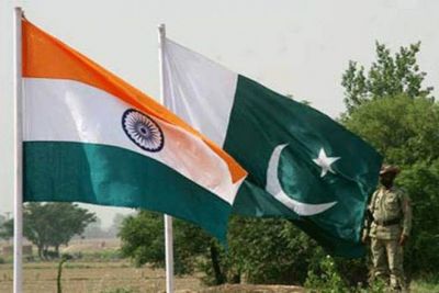 पाकिस्तान सिंधु जल संधि पर भारत के खिलाफ