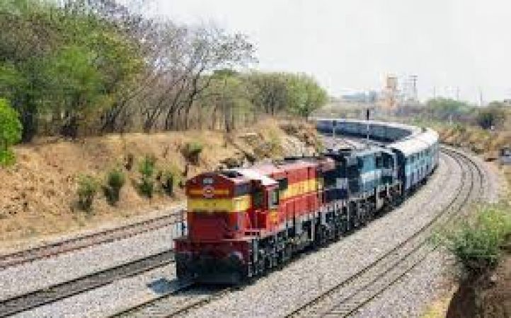 दिवाली पर यात्रा करने वालों को मिलेगी राहत, चलेंगी कई अनारक्षित स्पेशल ट्रेनें