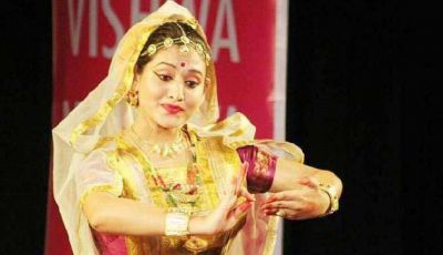 असम की नृत्यांगना ने कोटा में कृष्ण लीला से किया मुग्ध