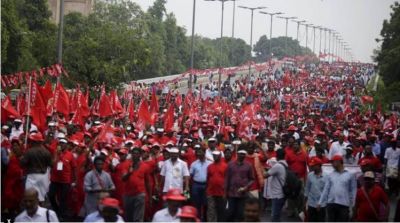 दिल्ली में किसान-श्रमिक रैली के दौरान चक्का जाम, भारी संख्या में जुटे लोग
