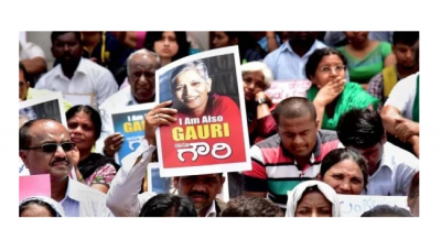 पत्रकार गौरी लंकेश की हत्या के बाद मचा सियासी बवाल