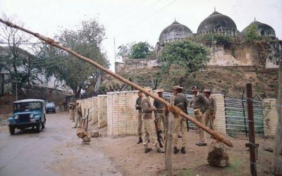 शिया वक्फ बोर्ड ने लगाया आरोप, पाकिस्तान कर रहा बाबरी मस्जिद को लेकर फंडिंग