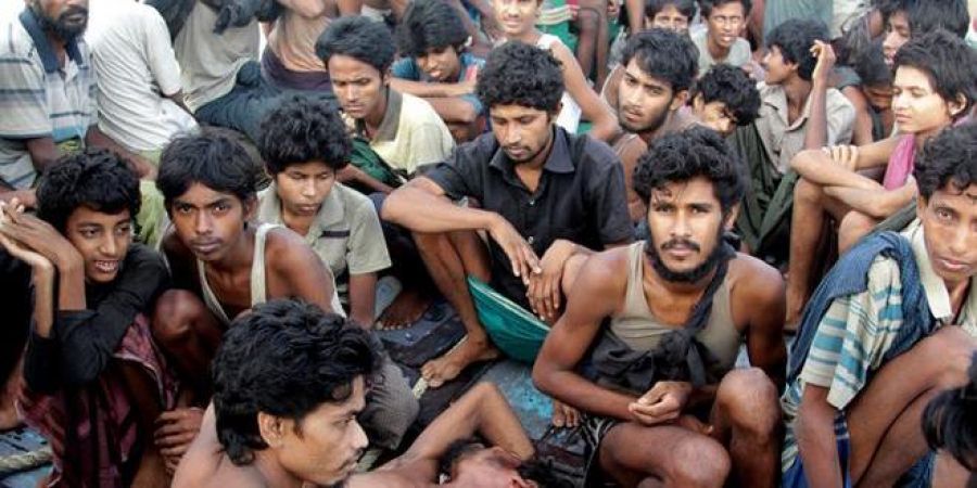 रोहिंग्या मुस्लिम शरणार्थियों के लिए बांग्लादेश देगा अपनी जमीन