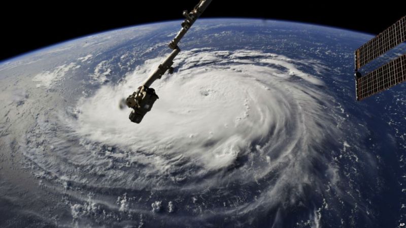 अमेरिका में फ्लोरेंस तूफान का प्रकोप, 30,000 लोग फसें,  7 लाख से ज्यादा घरों की बिजली गुल