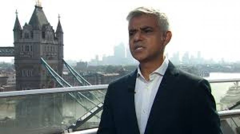 लंदन के महापौर सादिक खान ने ब्रेक्सिट पर जनमत संग्रह की मांग की