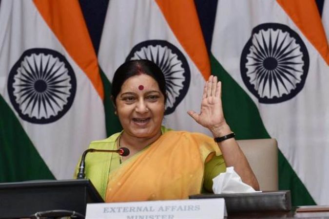 सुषमा स्वराज ने की चीन के विदेश मंत्री से मुलाकात
