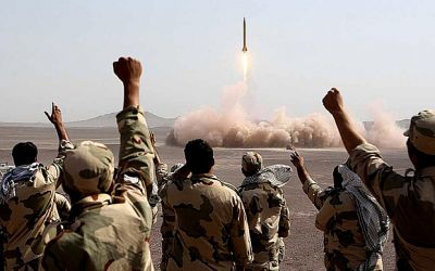 अमेरिकी चेतावनी के बाद, ईरान ने किया मिसाईल परीक्षण