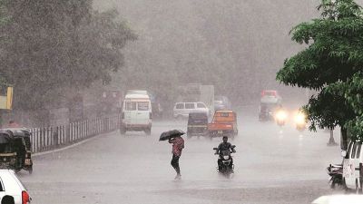 12 घंटों में देश के 17 राज्यों में भारी बारिश , दिल्ली समेत कई राज्यों में अलर्ट