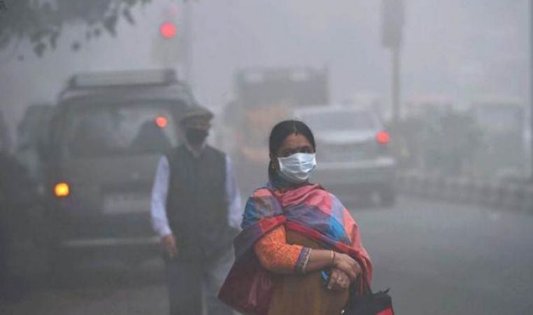 प्रदूषित दिल्ली को शुद्ध वायु के लिए लेना होगा मशीनों का सहारा